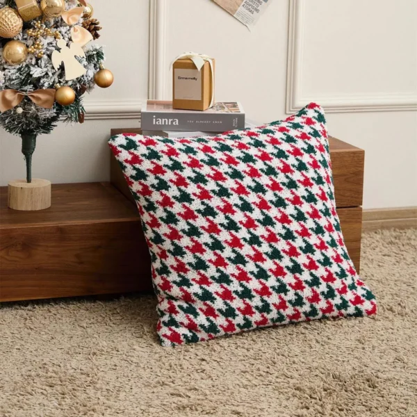 Houndstooth Plaid Pillow Cover
