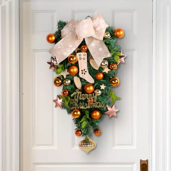 Elegant Gold Christmas Wreath