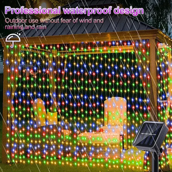 3x3M 300 LED Solar Curtain String Lights - Image 4