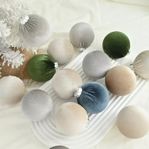 15pcs Velvet Christmas Tree Ornaments - Image 2