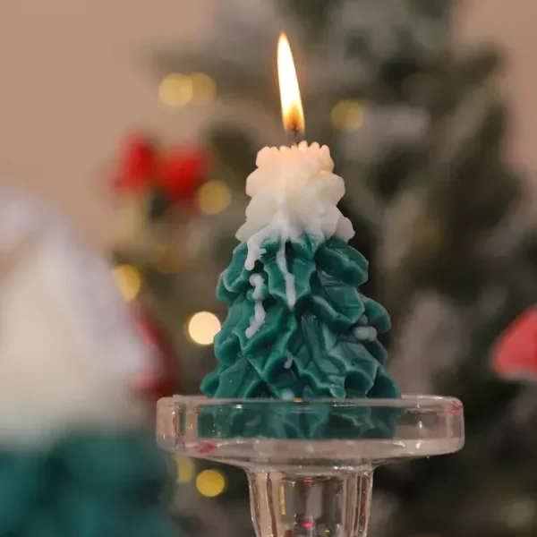 Mini Christmas Tree Scented Soy Wax Candle - Image 6