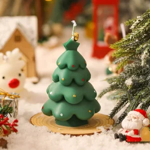 Fluffy Layered Christmas Tree Candle - Festive Aromatherapy Decor