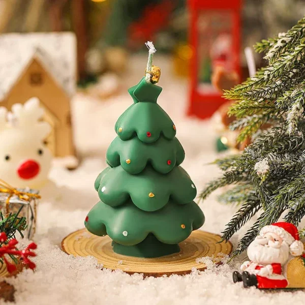 Fluffy Layered Christmas Tree Candle - Festive Aromatherapy Decor - Image 3