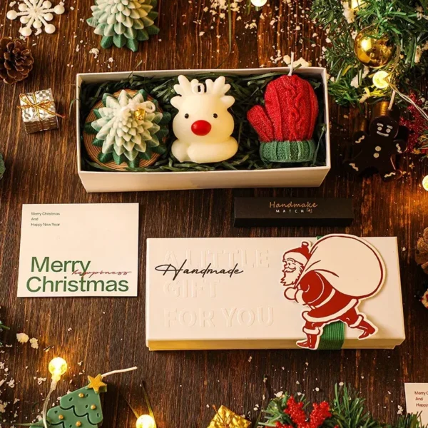 Christmas Scented Candle Gift Set - Image 2