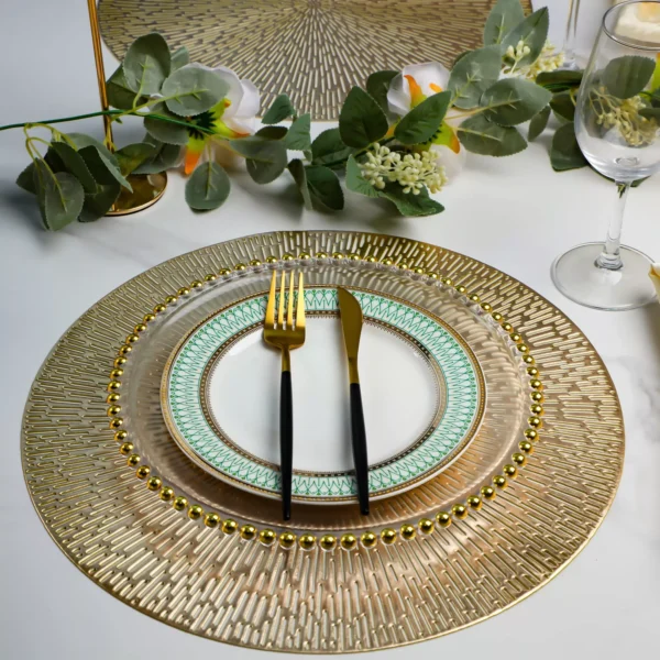 Gold Metallic Round Placemats - Image 5