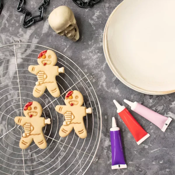 Christmas Cookie Cutter and Stamp for Festive Baking Fun - Image 5
