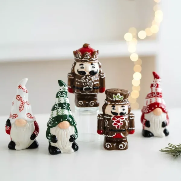 Charming Nutcracker Soldier Seasoning Jar for Festive Decor - Image 2