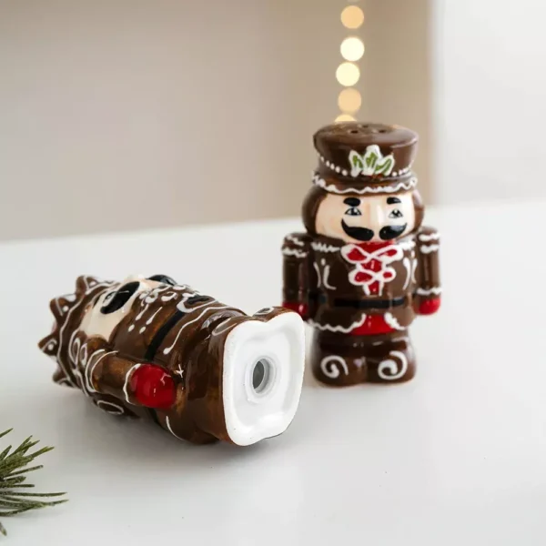 Charming Nutcracker Soldier Seasoning Jar for Festive Decor - Image 5