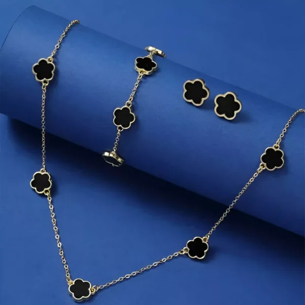 Elegant Five-Petal Flower & Clover Jewelry Set – Necklace, Bracelet, Earrings - Image 3