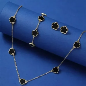 Elegant Five-Petal Flower & Clover Jewelry Set – Necklace, Bracelet, Earrings