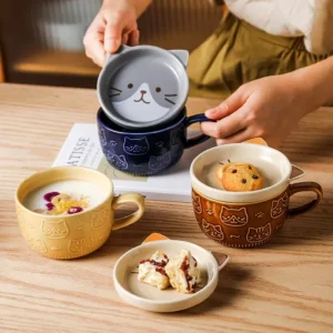 Japanese Cartoon Cat Ceramic Coffee Mug with Lid