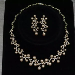 Golden Pearl Curve Necklace Set