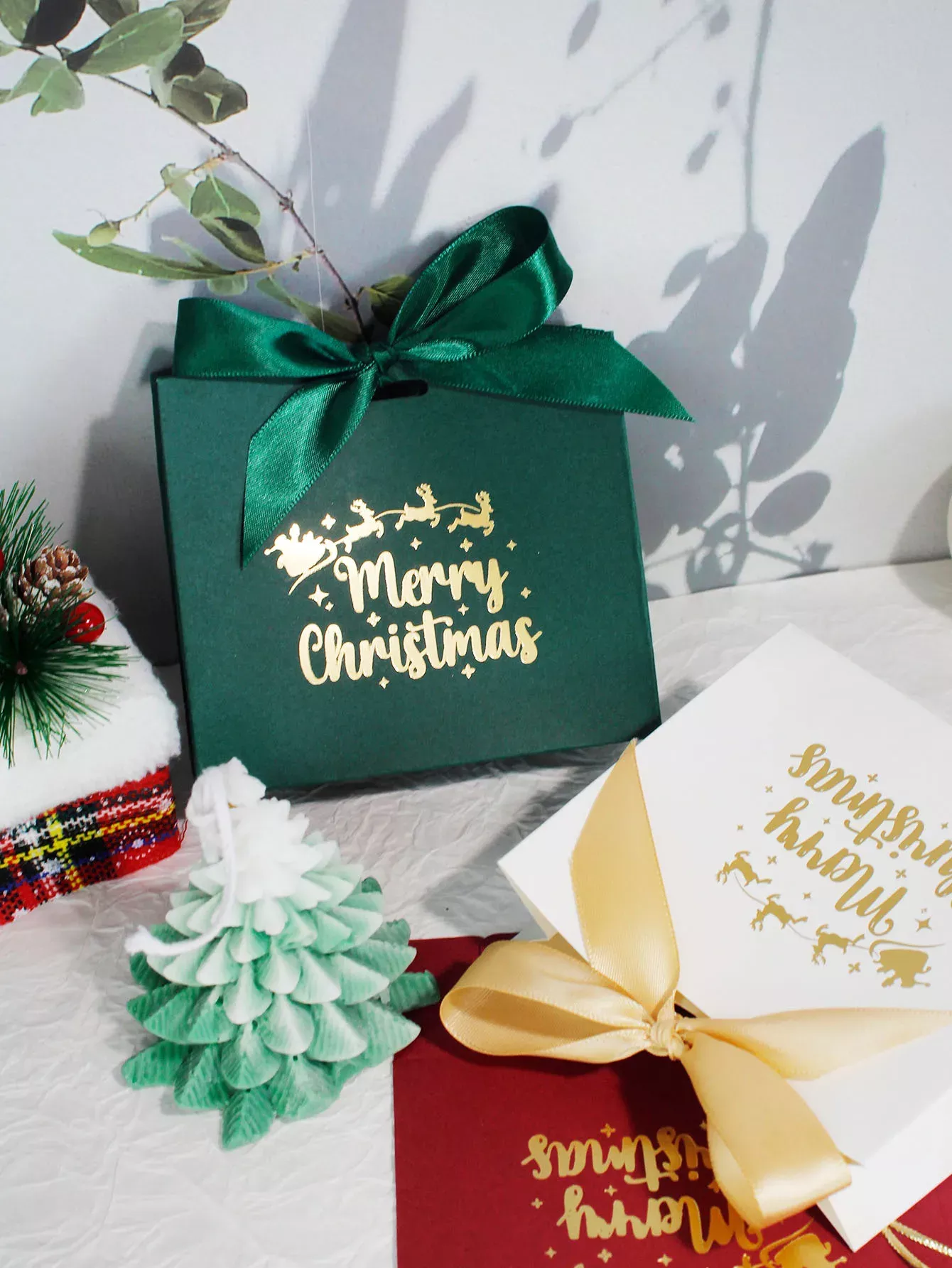 Festive Christmas Gift Boxes - Image 3