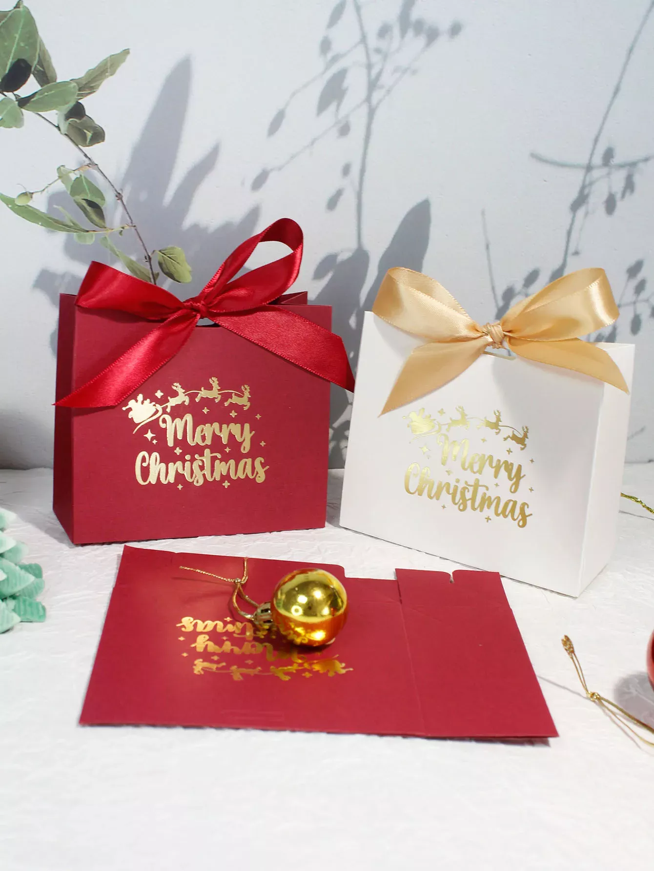 Festive Christmas Gift Boxes - Image 6