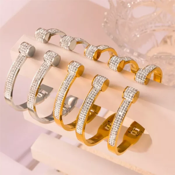 18k Gold Plated Zircon Necklace and Bangle Set for Women - Image 4