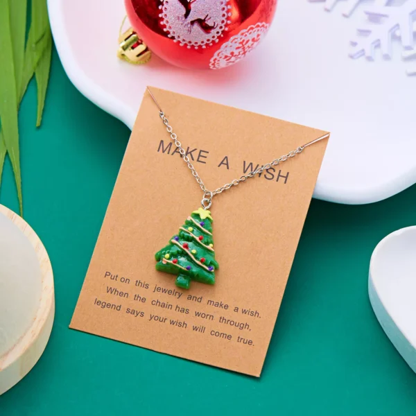 Trendy Christmas Necklace - Image 6